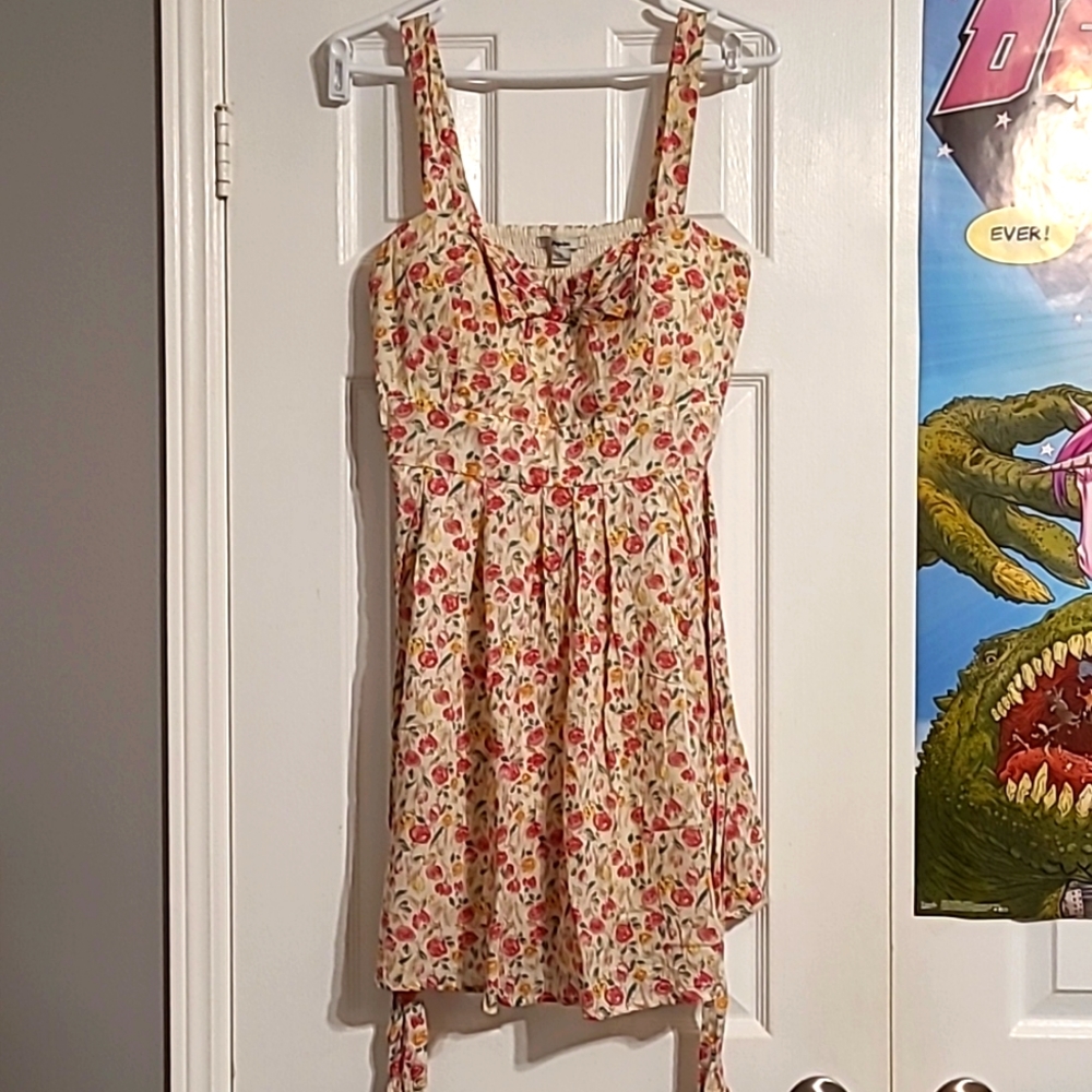 Short Summer Tank Top Dress with a Rose Pattern